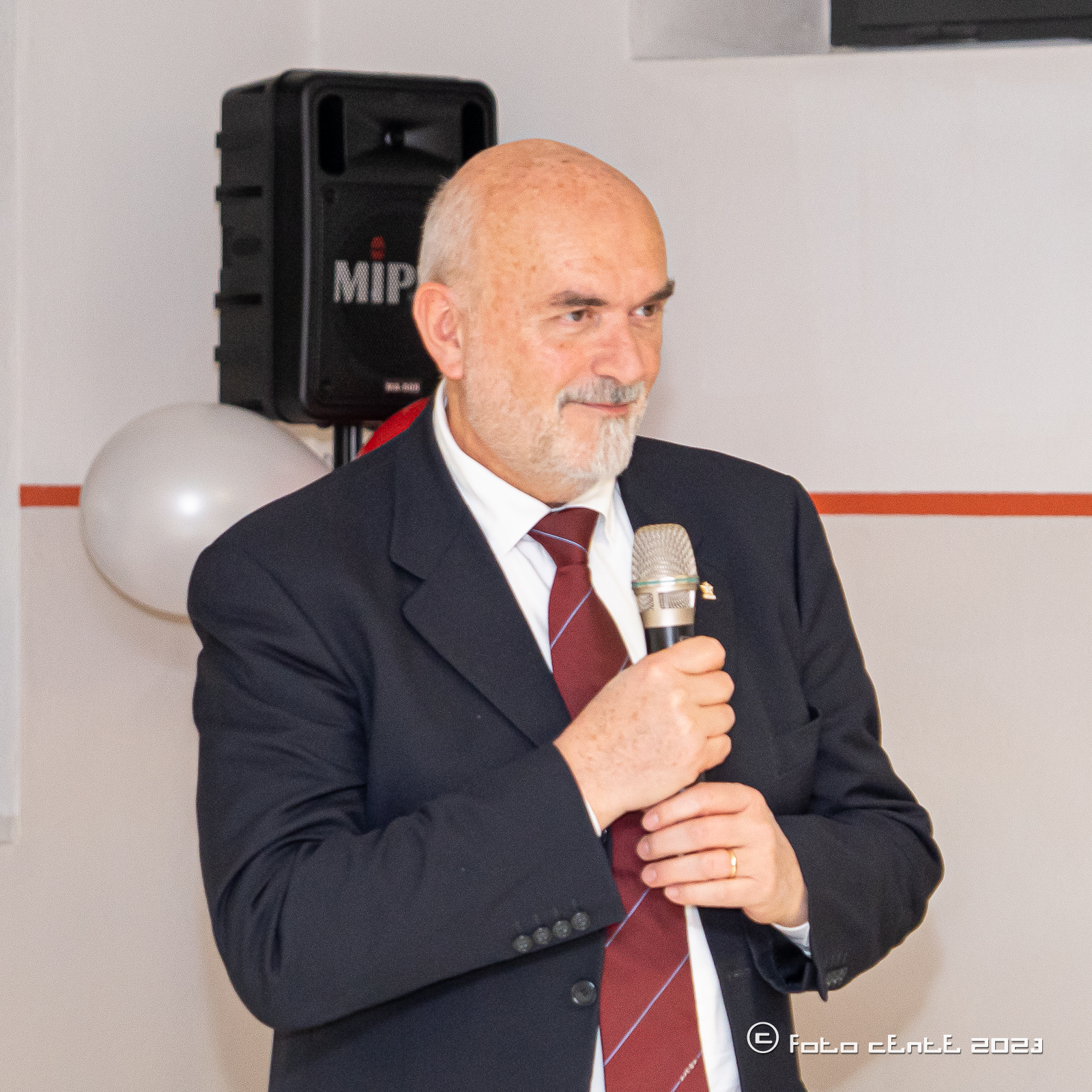 MARCO MUGNANI Presidente della FEDERAZIONE ITALIANA CANOTTAGGIO SEDILE FISSO Marco Mugnani