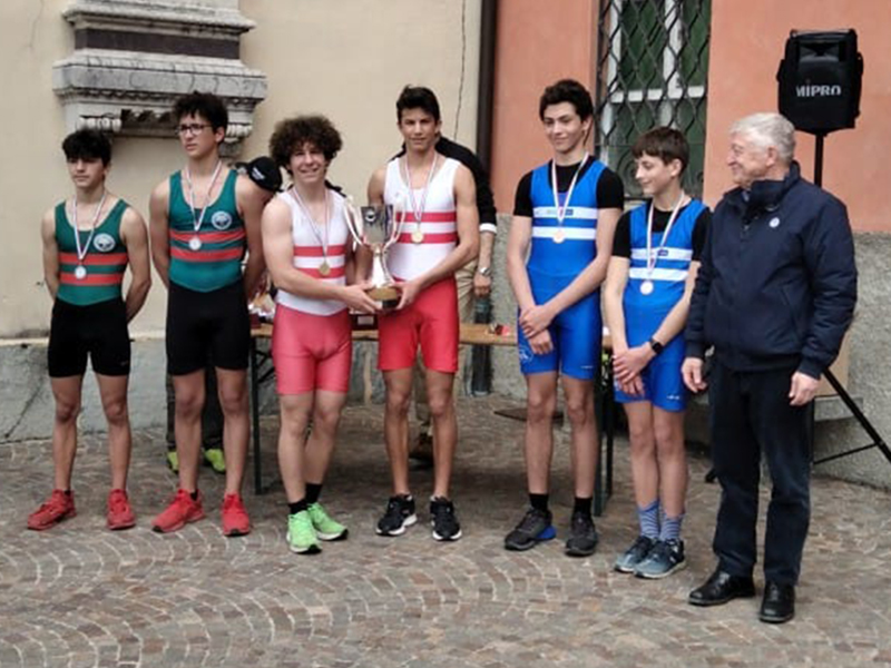 Jona Marchi e Andrea Benazzo 1°2CM